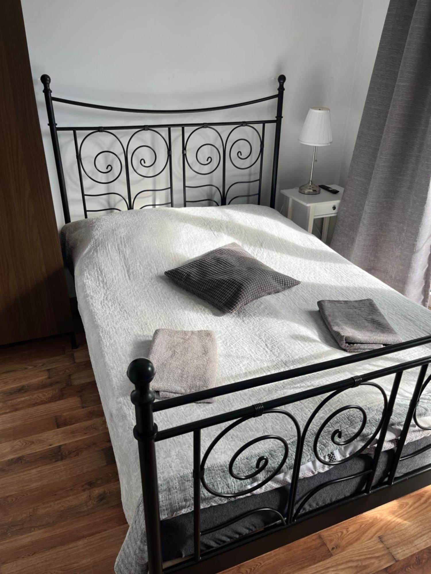 Route 7 Rooms Myślenice Eksteriør billede